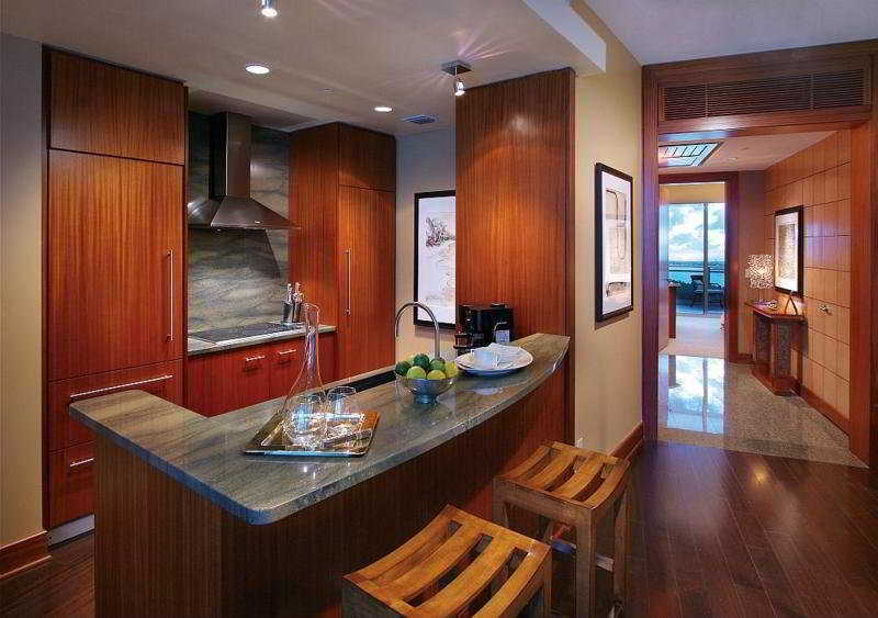 One Bal Harbour Resort And Spa Eksteriør bilde